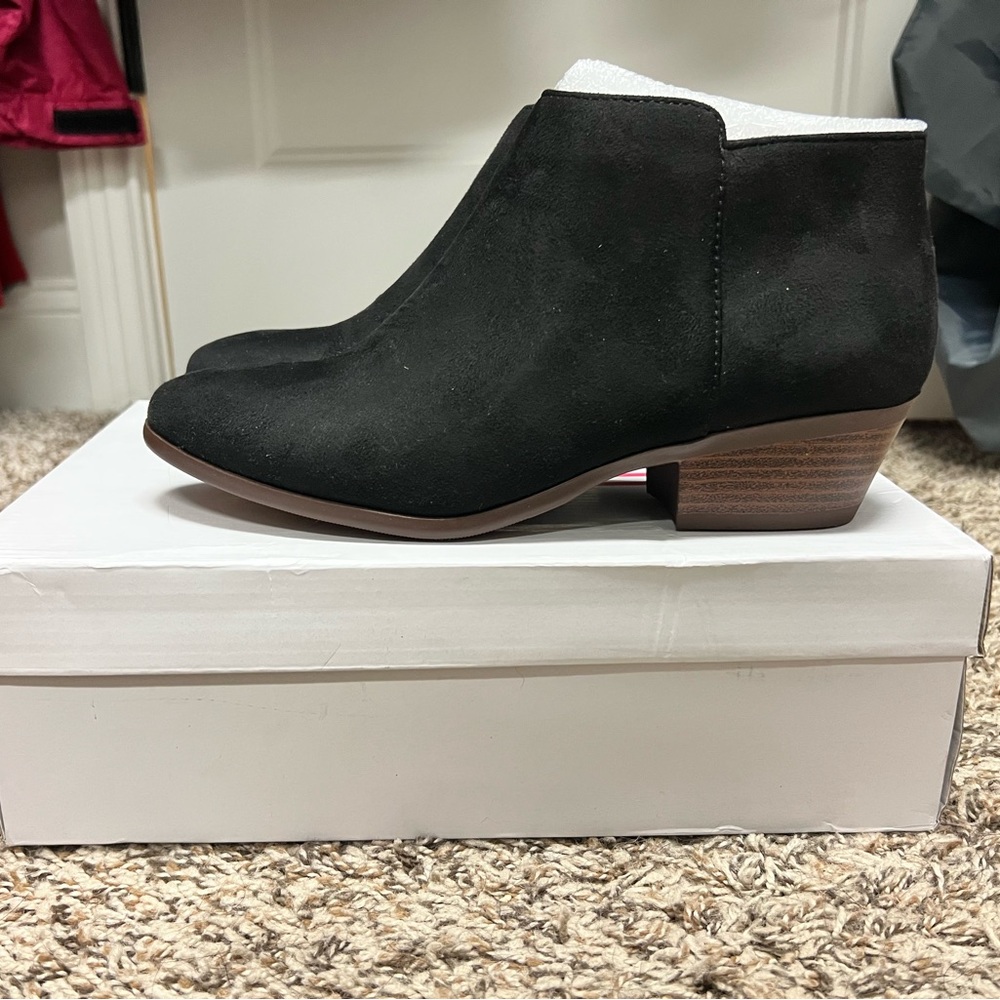 Black Booties 8.5
